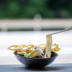 すうどん Amazon.co.jp: ヒガシマル うどんスープ 8g×18袋 : 食品・飲料・お酒