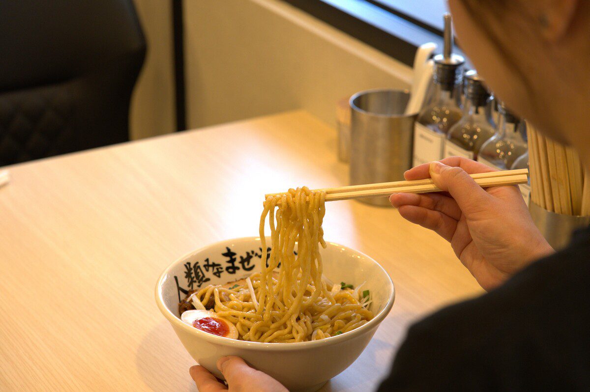 人類みなまぜそば